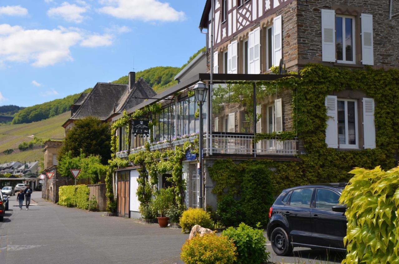 Weingut Erbes-henn Guest house *